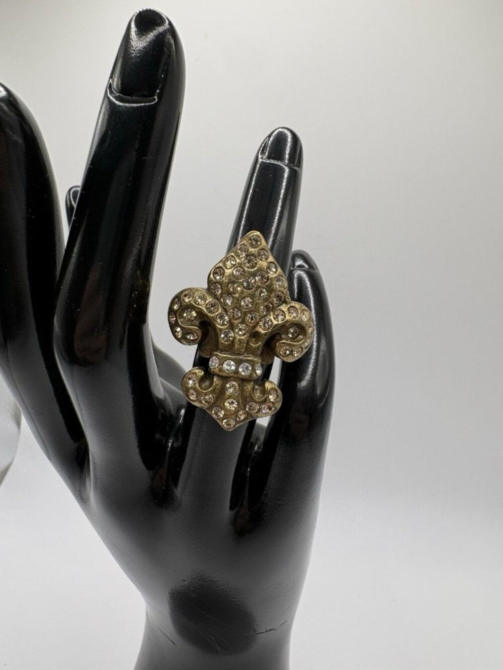 Sisi Amber Fleur De Lis Rhinestone Cocktail Statement Ring Gold Tone